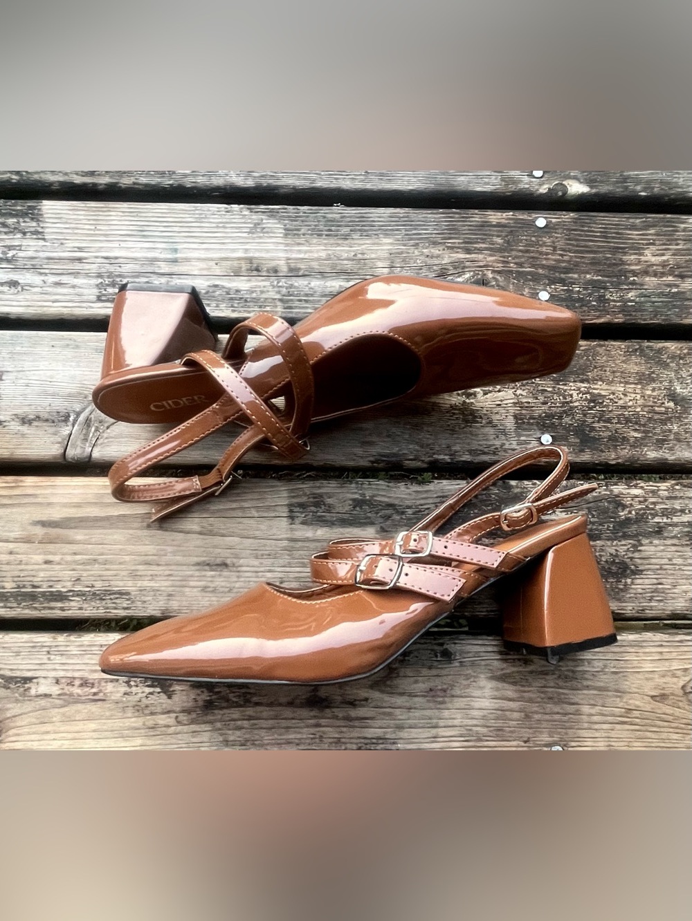 CIDER Glossy Brown Strappy Heeled Flats - Picture 7 of 10